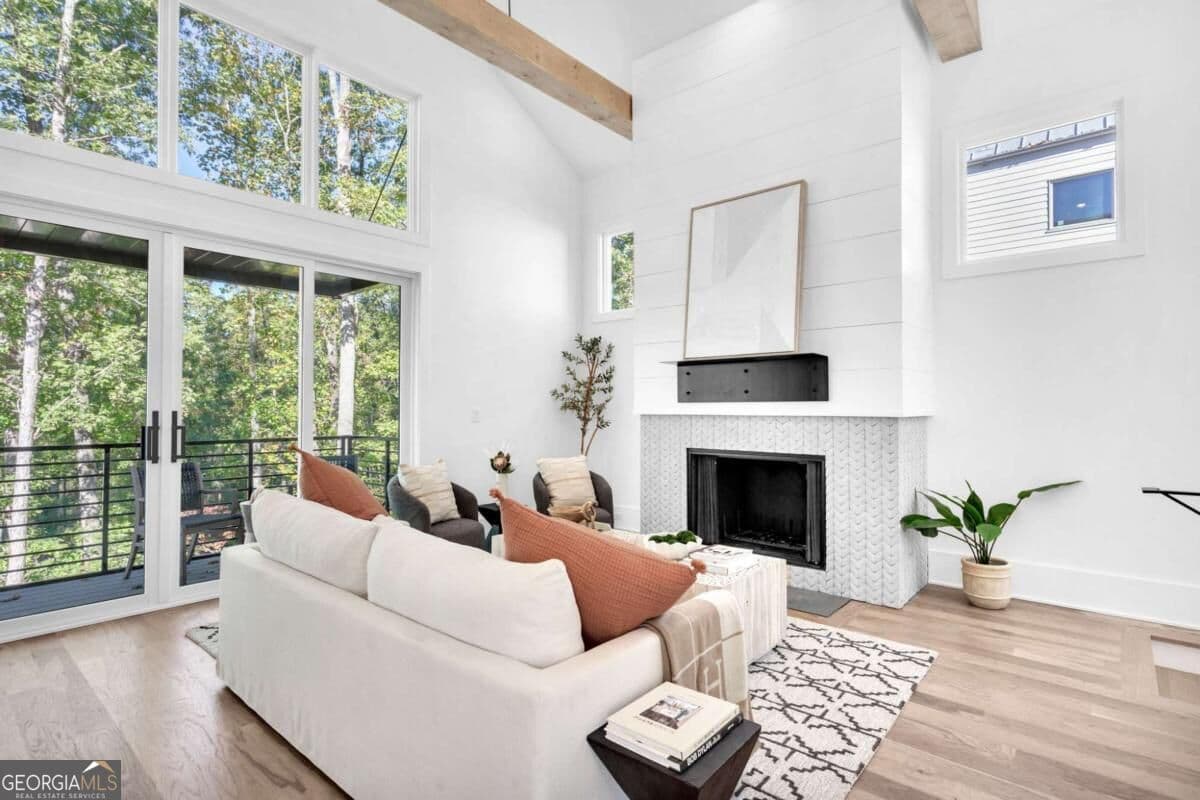 3 bedroom, 2.5 bathroom single family residence for sale at 1250 Lupo Loop, Chattahoochee Hills, GA 30268 — photo 8