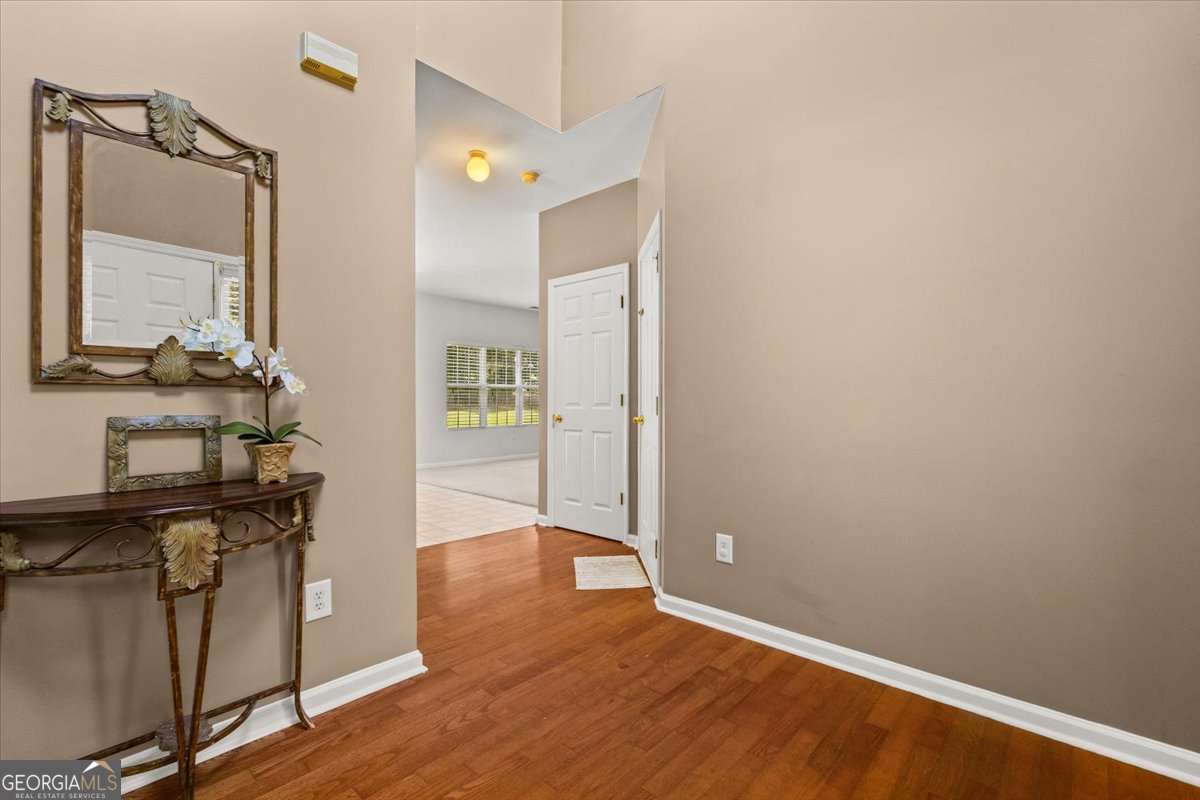 3 bedroom, 2.5 bathroom, 2,062 sq ft single family residence for rent at 7648 Cozy Lane, South Fulton, GA 30213 for $2,450 a month — photo 6