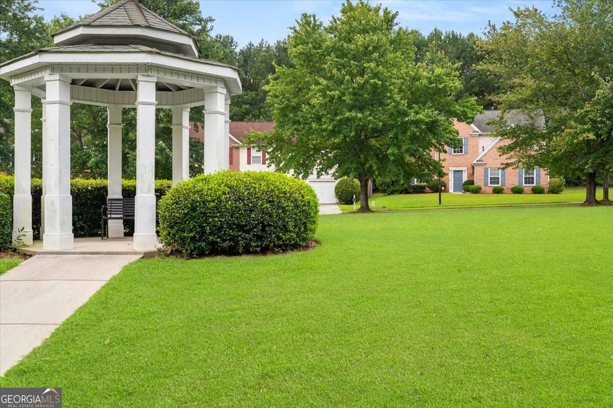 3 bedroom, 2.5 bathroom, 2,062 sq ft single family residence for rent at 7648 Cozy Lane, South Fulton, GA 30213 for $2,450 a month — photo 3