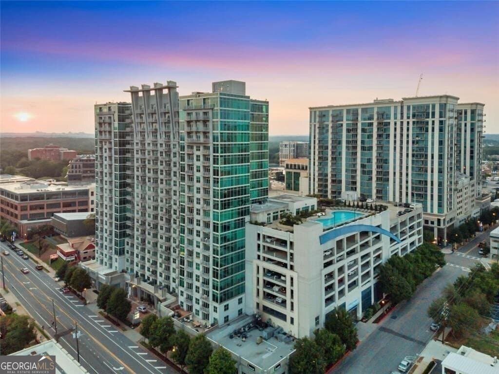 1 bedroom, 1 bathroom, 792 sq ft condominium for sale at 250 Pharr Road 514, Atlanta, GA 30305 — photo 7