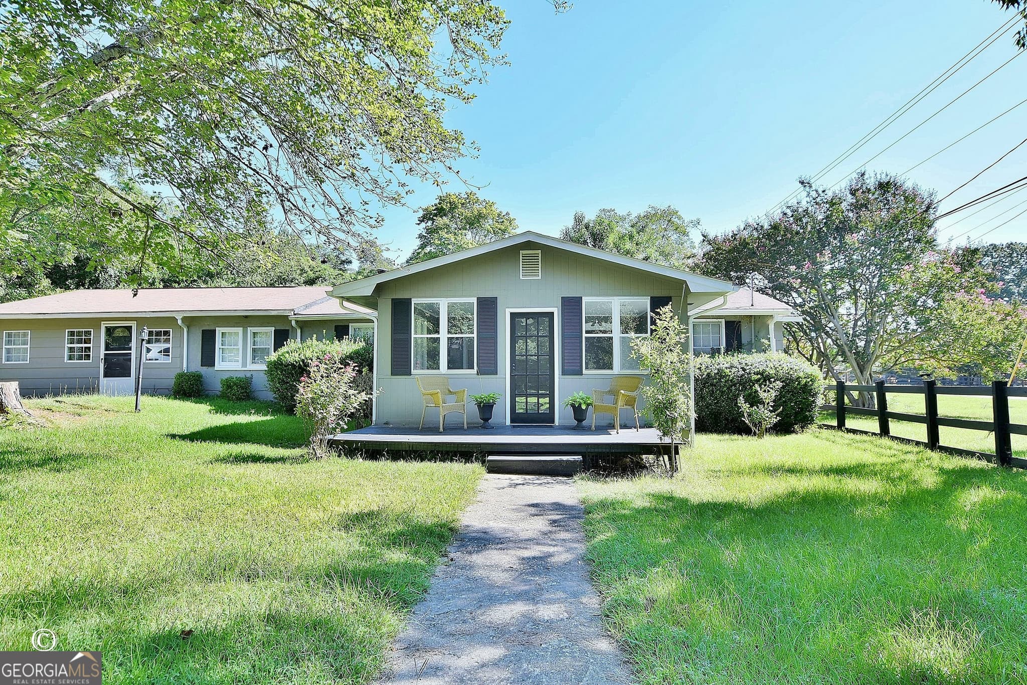 5 bedroom, 2.5 bathroom, 2,603 sq ft single family residence sold at 12165 Warm Springs Road, Ellerslie, GA 31807