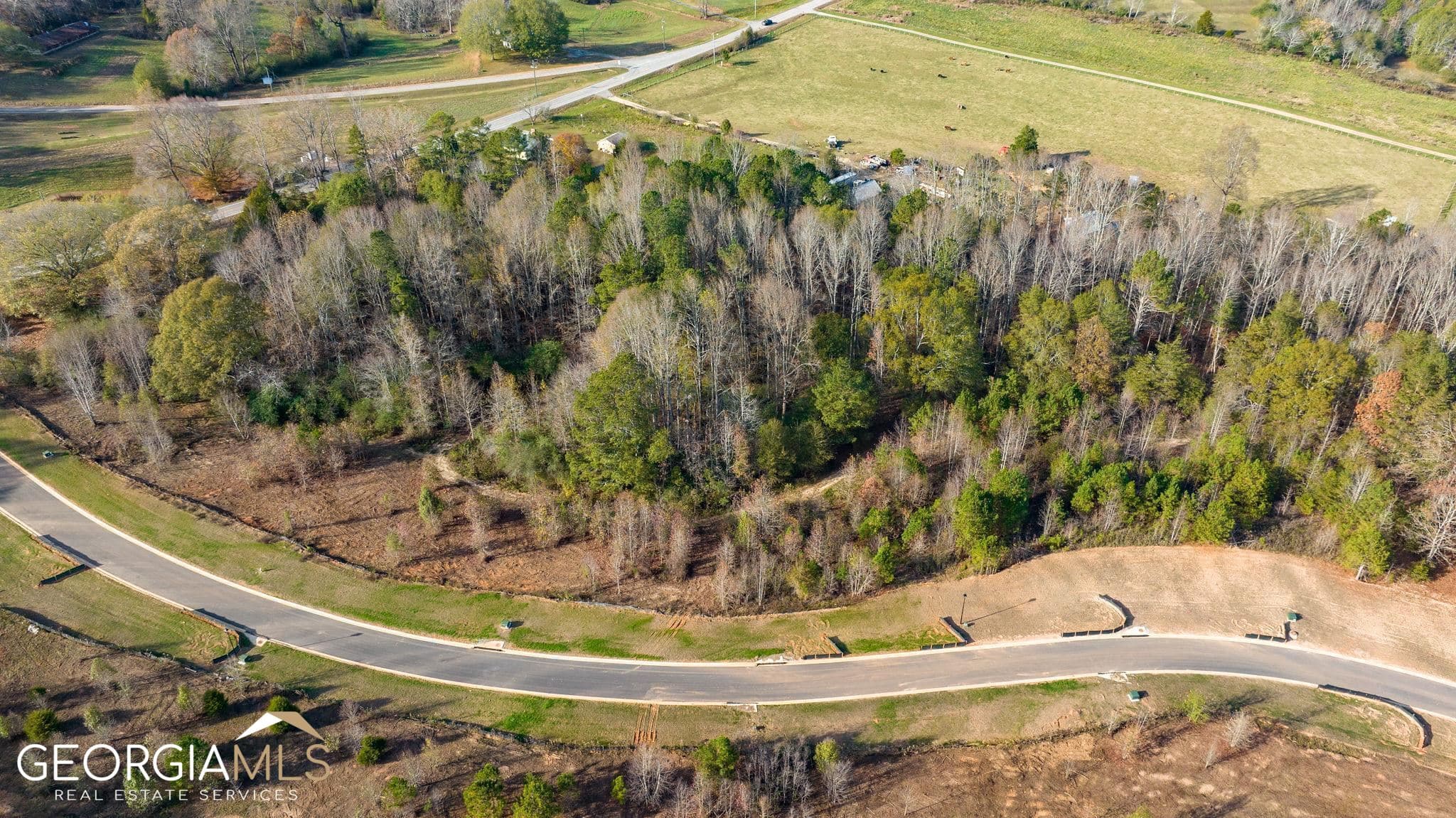 residential lot for sale at 5421 Oak Manor Way LOT 18, Murrayville, GA 30564 — photo 3