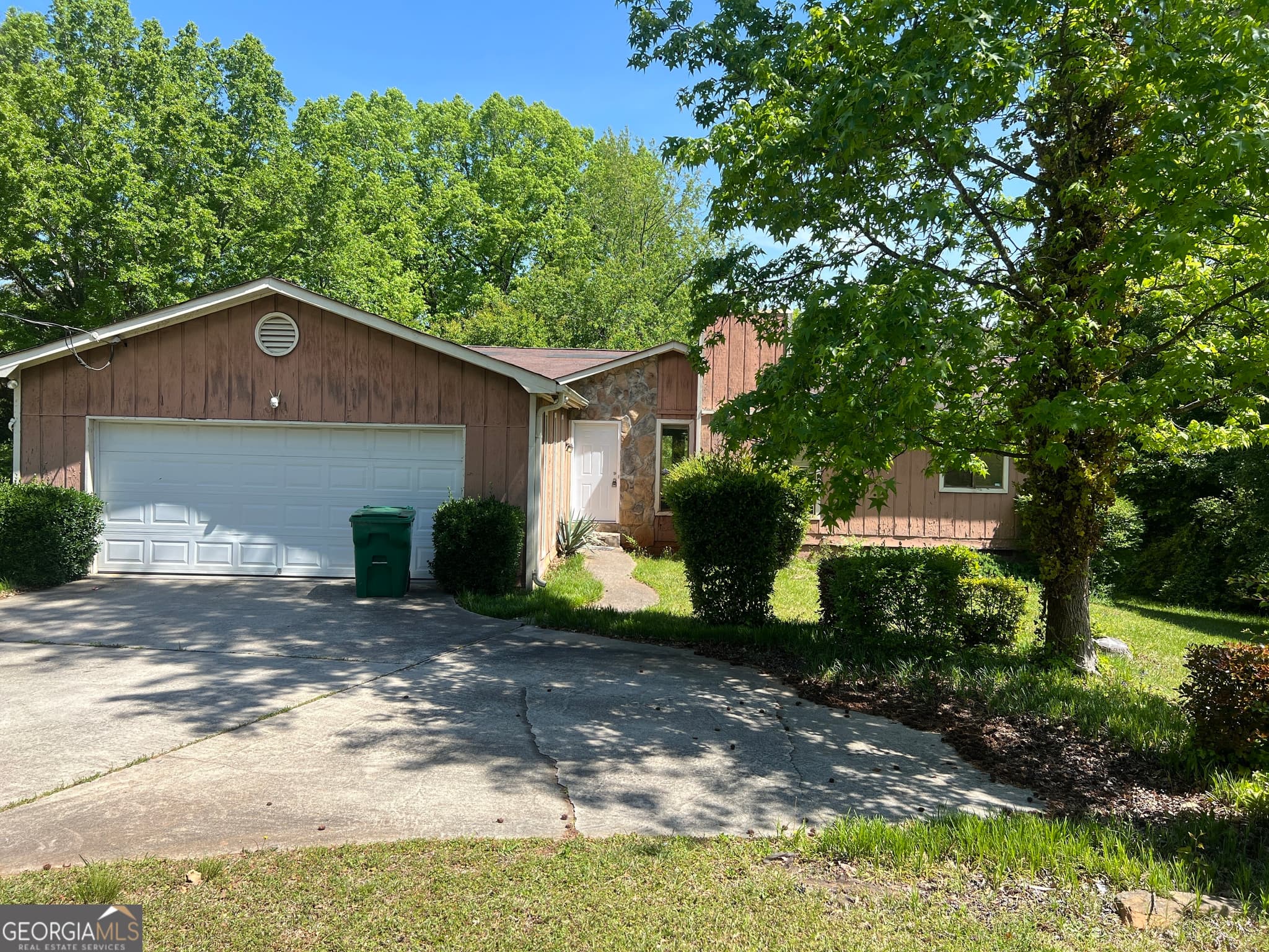 3 bedroom, 2 bathroom, 1,378 sq ft single family residence sold at 1937 Young Road, Lithonia, GA 30058