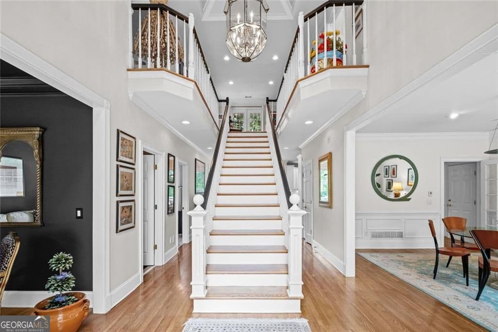 5 bedroom, 5 bathroom, 5,044 sq ft single family residence for sale at 480 Fawn Glen Drive, Roswell, GA 30075 — photo 1 of 78