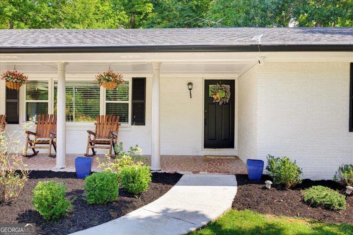 3 bedroom, 2 bathroom, 1,985 sq ft single family residence for sale at 4626 Old Stilesboro Road, Acworth, GA 30101 — photo 3