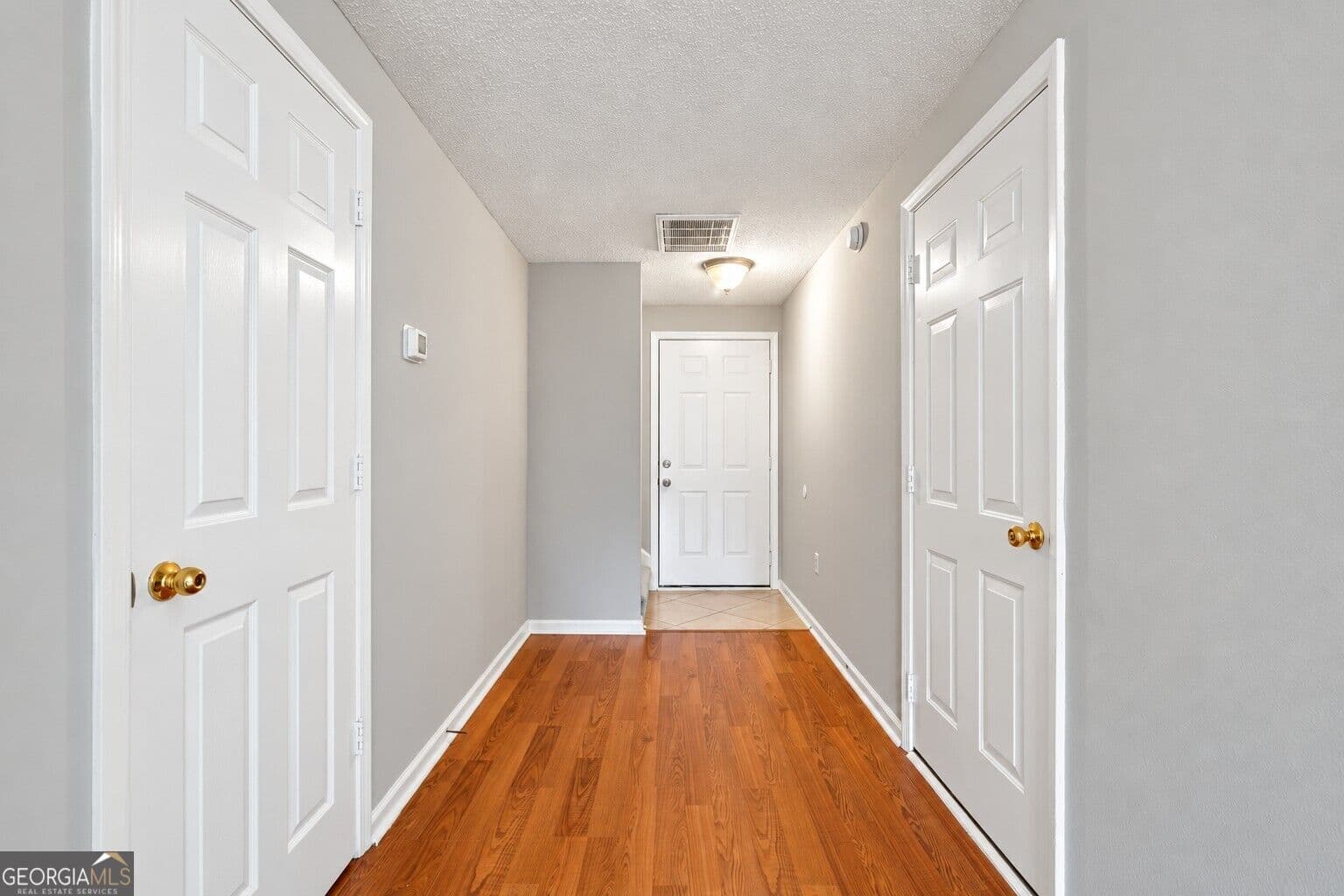3 bedroom, 2.5 bathroom, 1,210 sq ft townhouse for sale at 5030 Winfield Drive, Rincon, GA 31326 — photo 2