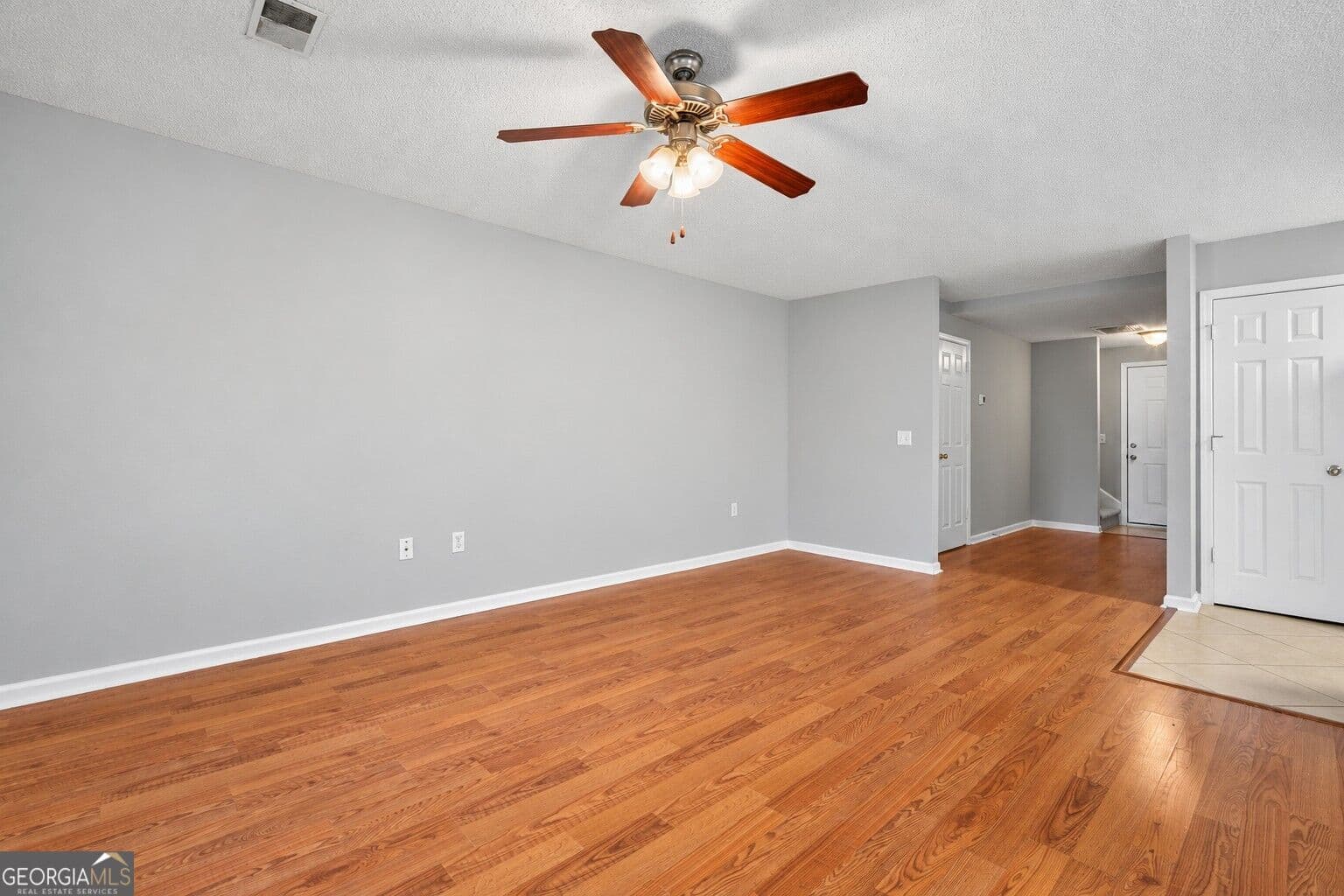 3 bedroom, 2.5 bathroom, 1,210 sq ft townhouse for sale at 5030 Winfield Drive, Rincon, GA 31326 — photo 5