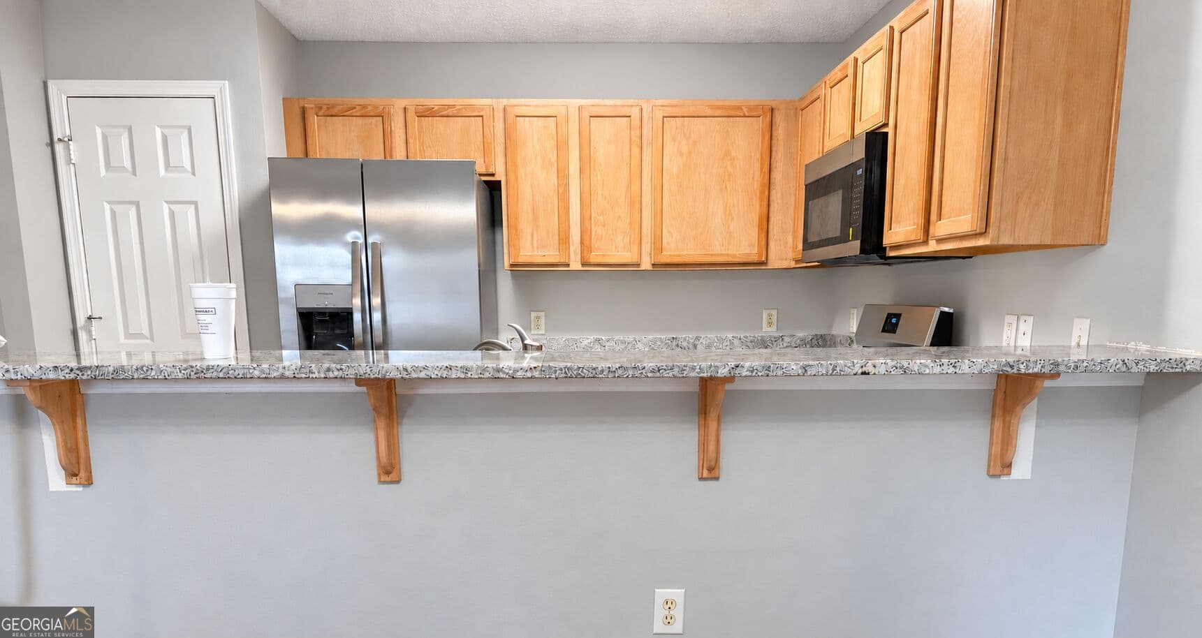 3 bedroom, 2.5 bathroom, 1,210 sq ft townhouse for sale at 5030 Winfield Drive, Rincon, GA 31326 — photo 4