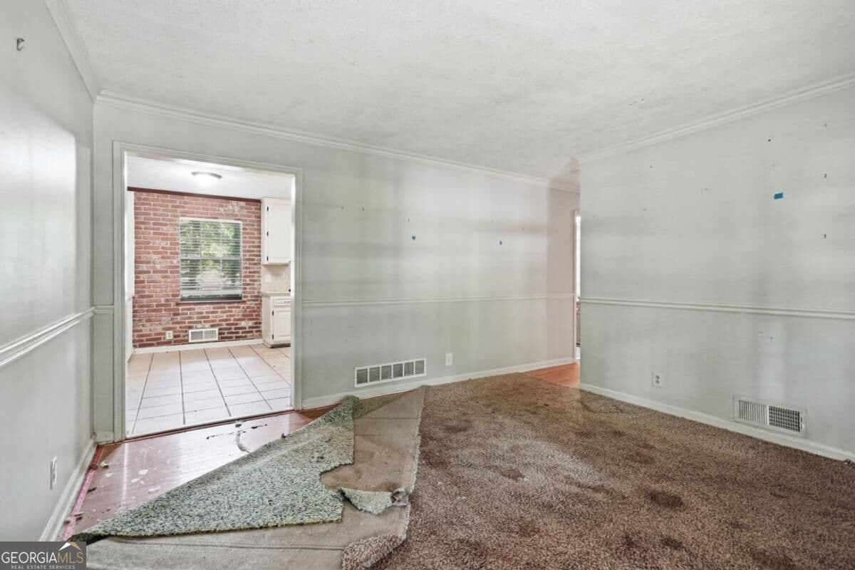 3 bedroom, 2 bathroom, 1,370 sq ft single family residence for sale at 367 Bedford Street, Marietta, GA 30064 — photo 7