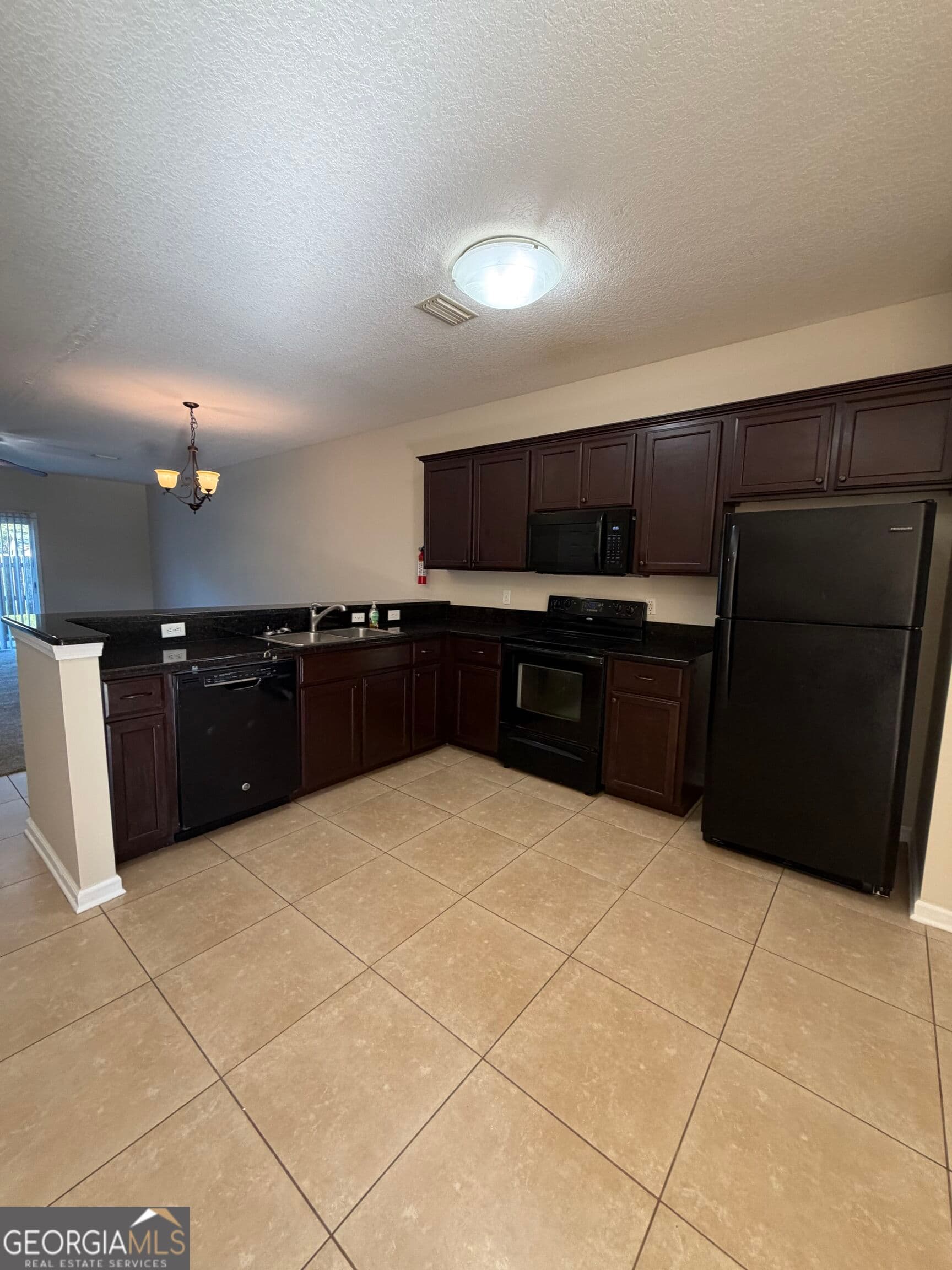 2 bedroom, 2.5 bathroom townhouse for rent at 220 Inlet Reach Circle, St. Marys, GA 31558 for $1,500 a month — photo 5