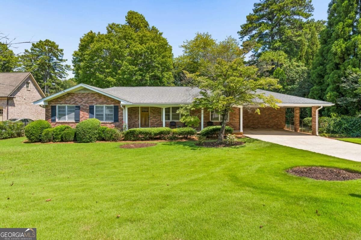 3 bedroom, 2 bathroom, 1,745 sq ft single family residence for sale at 1877 Chrysler Drive, Atlanta, GA 30345 — photo 1 of 52