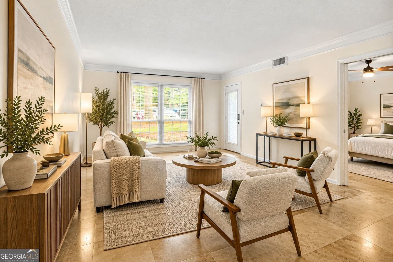 3 bedroom, 2 bathroom, 1,469 sq ft condominium for sale at 6851 Roswell Road M13, Sandy Springs, GA 30328 — photo 1 of 43