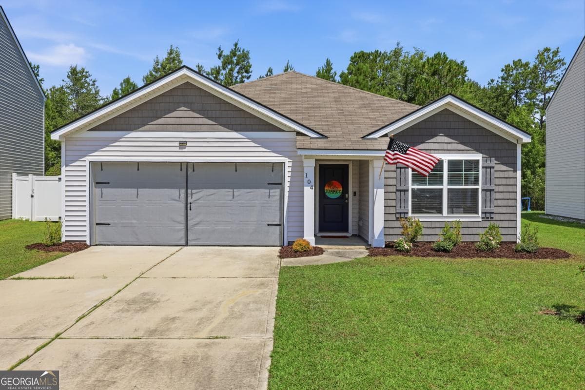 3 bedroom, 2 bathroom, 1,578 sq ft single family residence for sale at 104 Cotton Bluff Court, Guyton, GA 31312 — photo 3