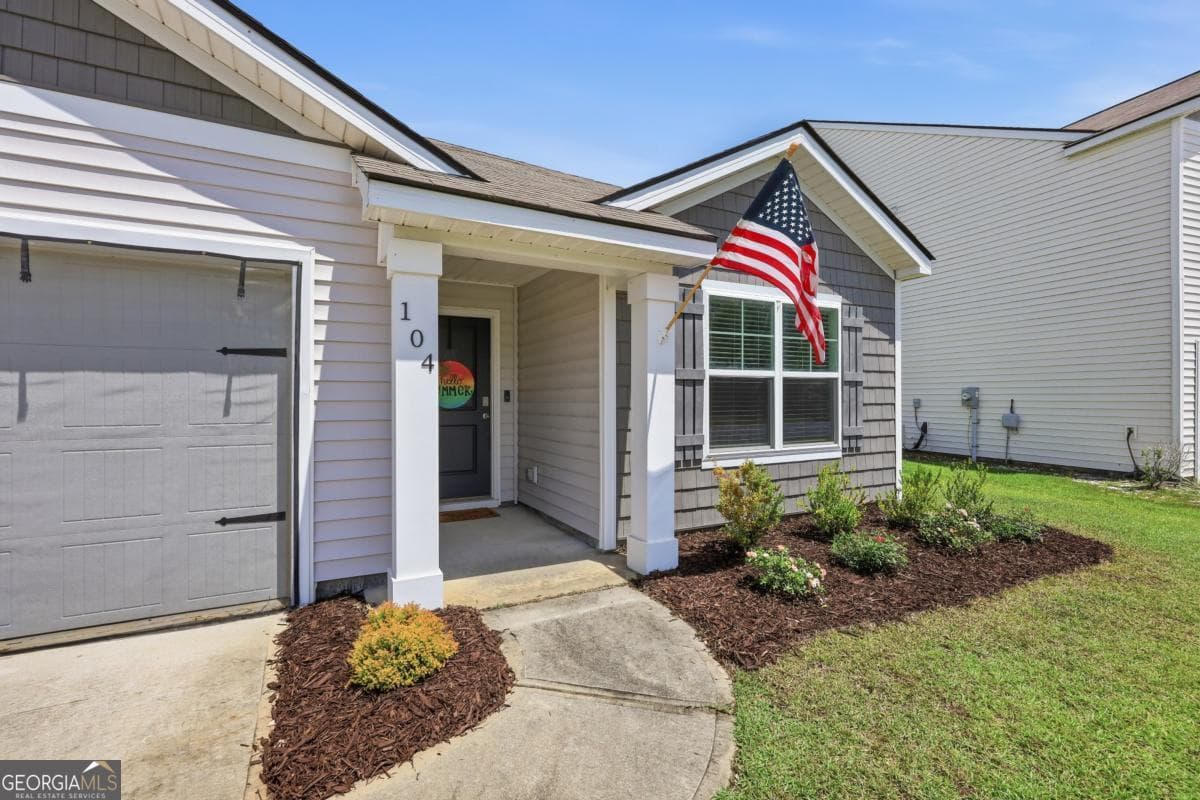 3 bedroom, 2 bathroom, 1,578 sq ft single family residence for sale at 104 Cotton Bluff Court, Guyton, GA 31312 — photo 4