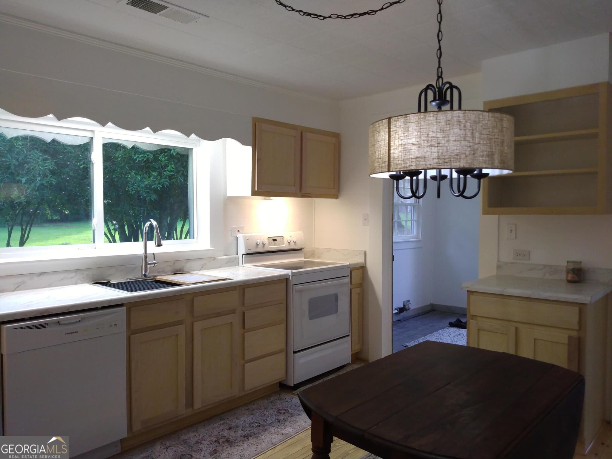 2 bedroom, 1 bathroom, 1,000 sq ft single family residence under contract at 4747 Turkey Creek Road, Danville, GA 31017 — photo 7
