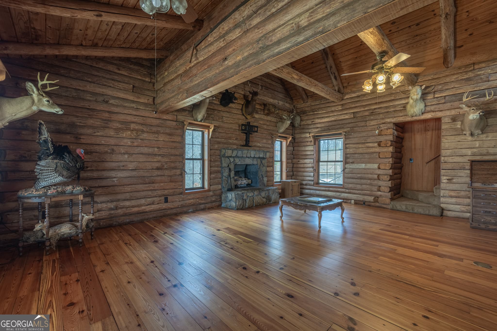 3 bedroom, 2.5 bathroom, 1,968 sq ft cabin,farm for sale at 3721 Mason Creek Road, Winston, GA 30187 — photo 5
