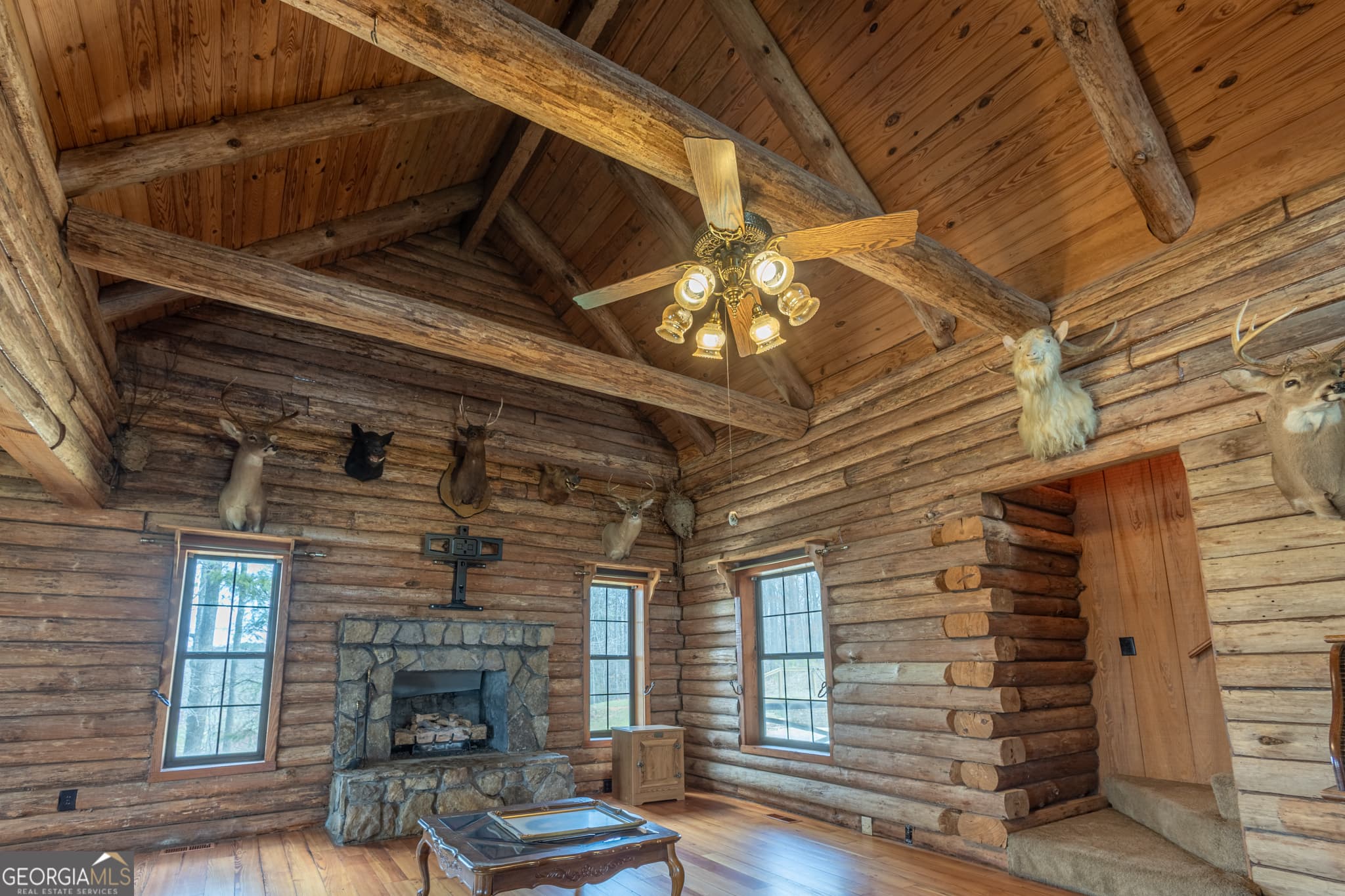 3 bedroom, 2.5 bathroom, 1,968 sq ft cabin,farm for sale at 3721 Mason Creek Road, Winston, GA 30187 — photo 4