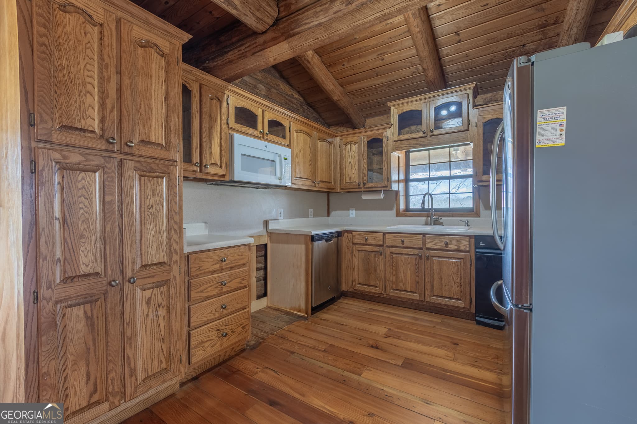 3 bedroom, 2.5 bathroom, 1,968 sq ft cabin,farm for sale at 3721 Mason Creek Road, Winston, GA 30187 — photo 8