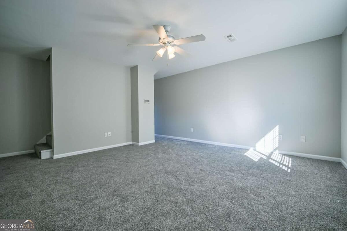 4 bedroom, 2 bathroom, 1,536 sq ft condominium for sale at 2165 Milledge Avenue E6, Athens, GA 30605 — photo 2