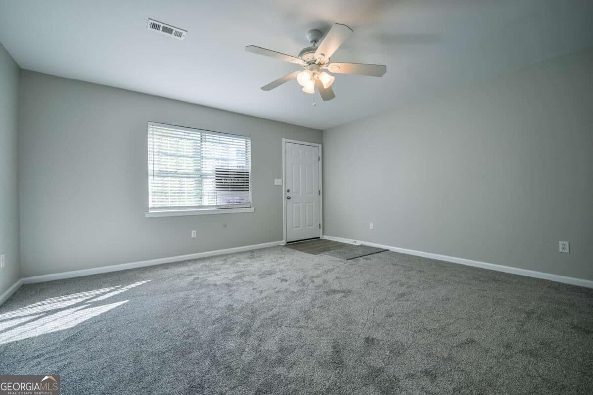 4 bedroom, 2 bathroom, 1,536 sq ft condominium for sale at 2165 Milledge Avenue E6, Athens, GA 30605 — photo 6