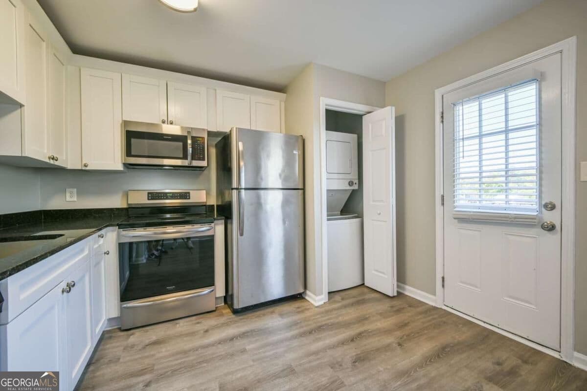 4 bedroom, 2 bathroom, 1,536 sq ft condominium for sale at 2165 Milledge Avenue E6, Athens, GA 30605 — photo 10