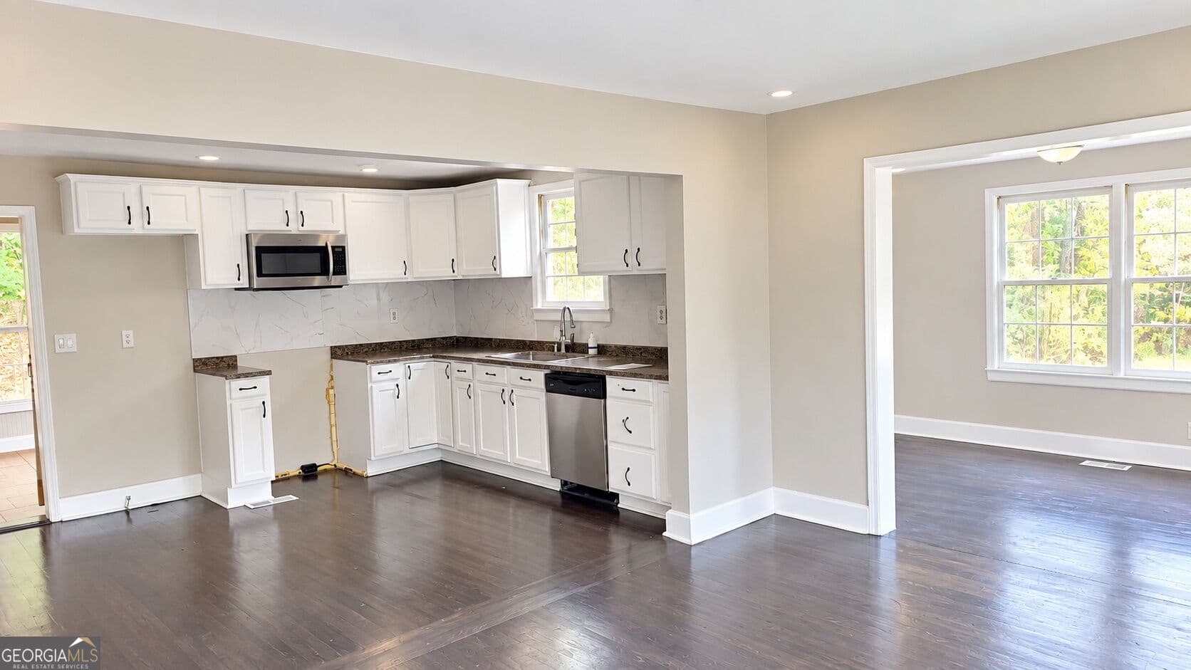 3 bedroom, 1.5 bathroom, 1,556 sq ft single family residence for sale at 3880 Highway 29, Colbert, GA 30628 — photo 7
