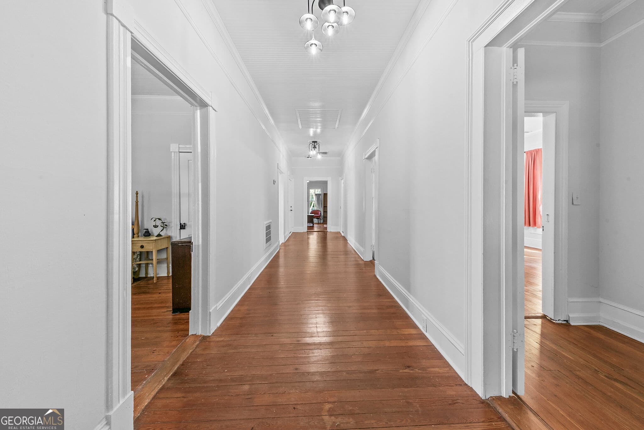 3 bedroom, 1 bathroom, 2,587 sq ft single family residence for sale at 715 Crawfordville Road, Union Point, GA 30669 — photo 7