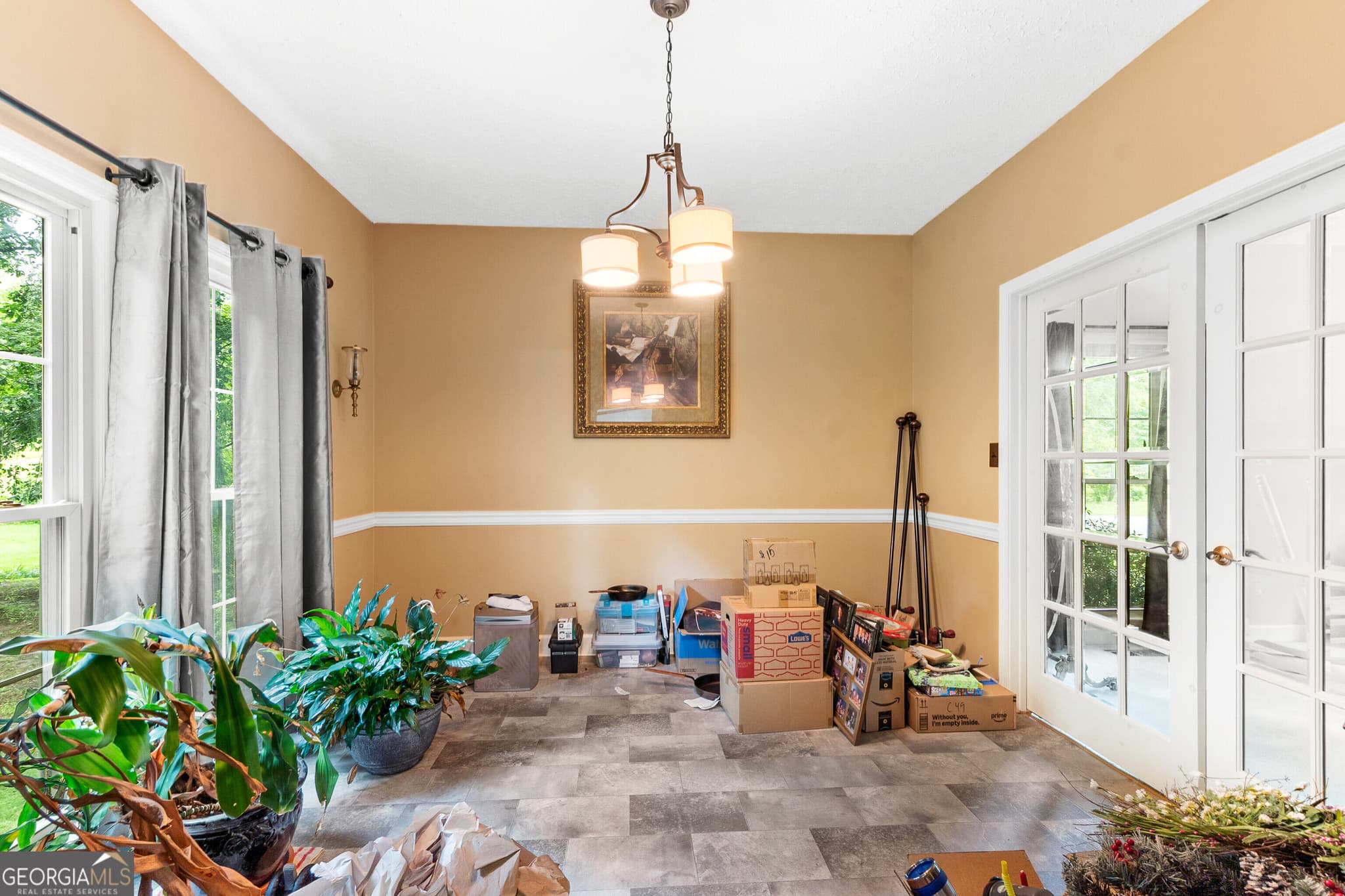 4 bedroom, 3.5 bathroom, 3,523 sq ft single family residence for sale at 107 Springtime Drive, Warner Robins, GA 31088 — photo 6