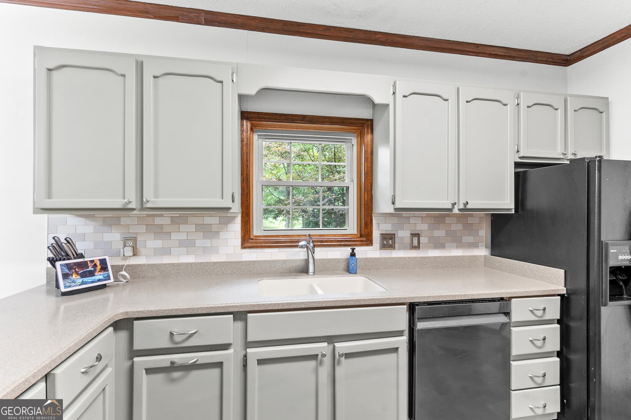 4 bedroom, 3.5 bathroom, 3,523 sq ft single family residence for sale at 107 Springtime Drive, Warner Robins, GA 31088 — photo 9
