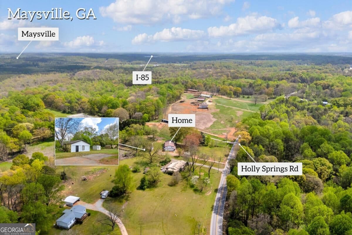4 bedroom, 3 bathroom, 3,030 sq ft single family residence for sale at 8606 Holly Springs Road, Maysville, GA 30558 — photo 7