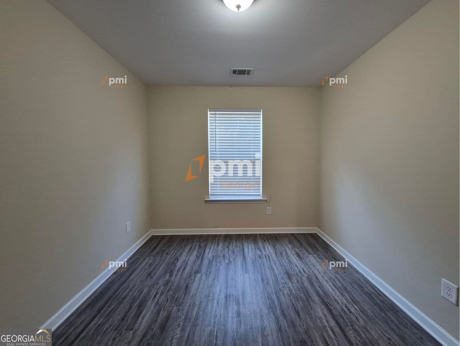 3 bedroom, 2.5 bathroom, 1,558 sq ft single family residence for rent at 4438 Pinscher Street, Union City, GA 30291 for $1,825 a month — photo 9