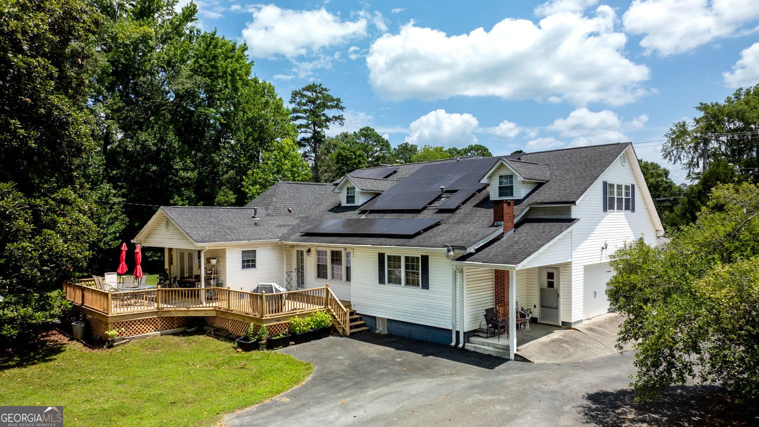 5 bedroom, 3 bathroom, 3,226 sq ft single family residence for sale at 1417 Wn Main Street, Lafayette, GA 30728 — photo 6