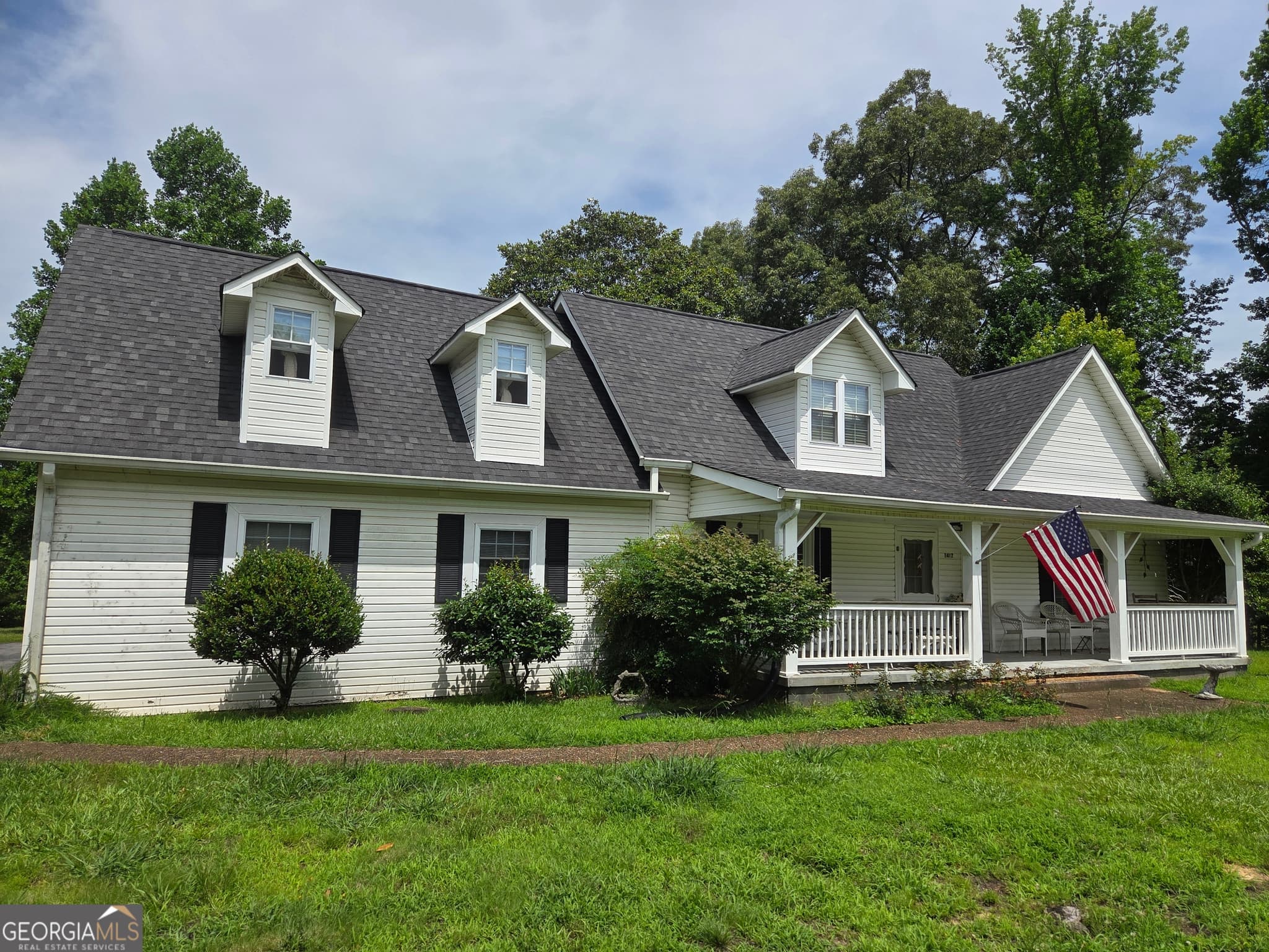 5 bedroom, 3 bathroom, 3,226 sq ft single family residence for sale at 1417 Wn Main Street, Lafayette, GA 30728 — photo 8