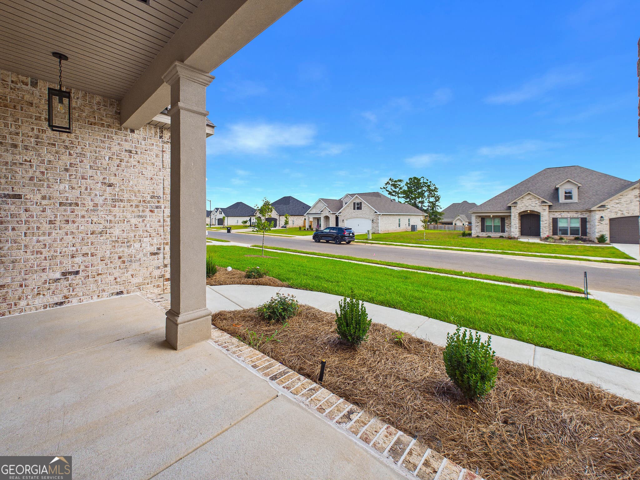 4 bedroom, 3 bathroom, 2,204 sq ft single family residence for sale at 142 Blue Mist Lane, Kathleen, GA 31047 — photo 8
