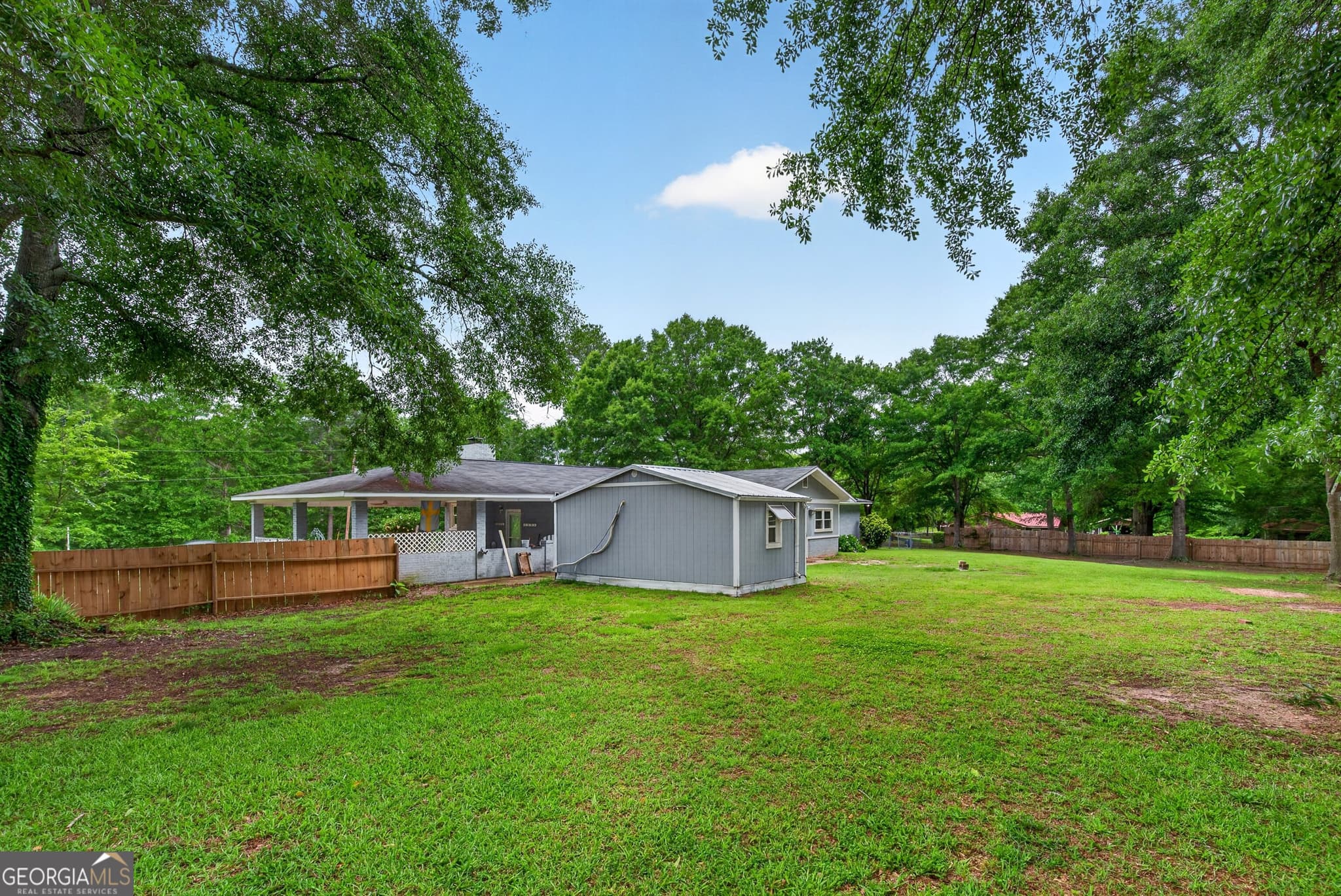3 bedroom, 2 bathroom, 2,276 sq ft single family residence for sale at 130 Forest Lane, Woodbury, GA 30293 — photo 4