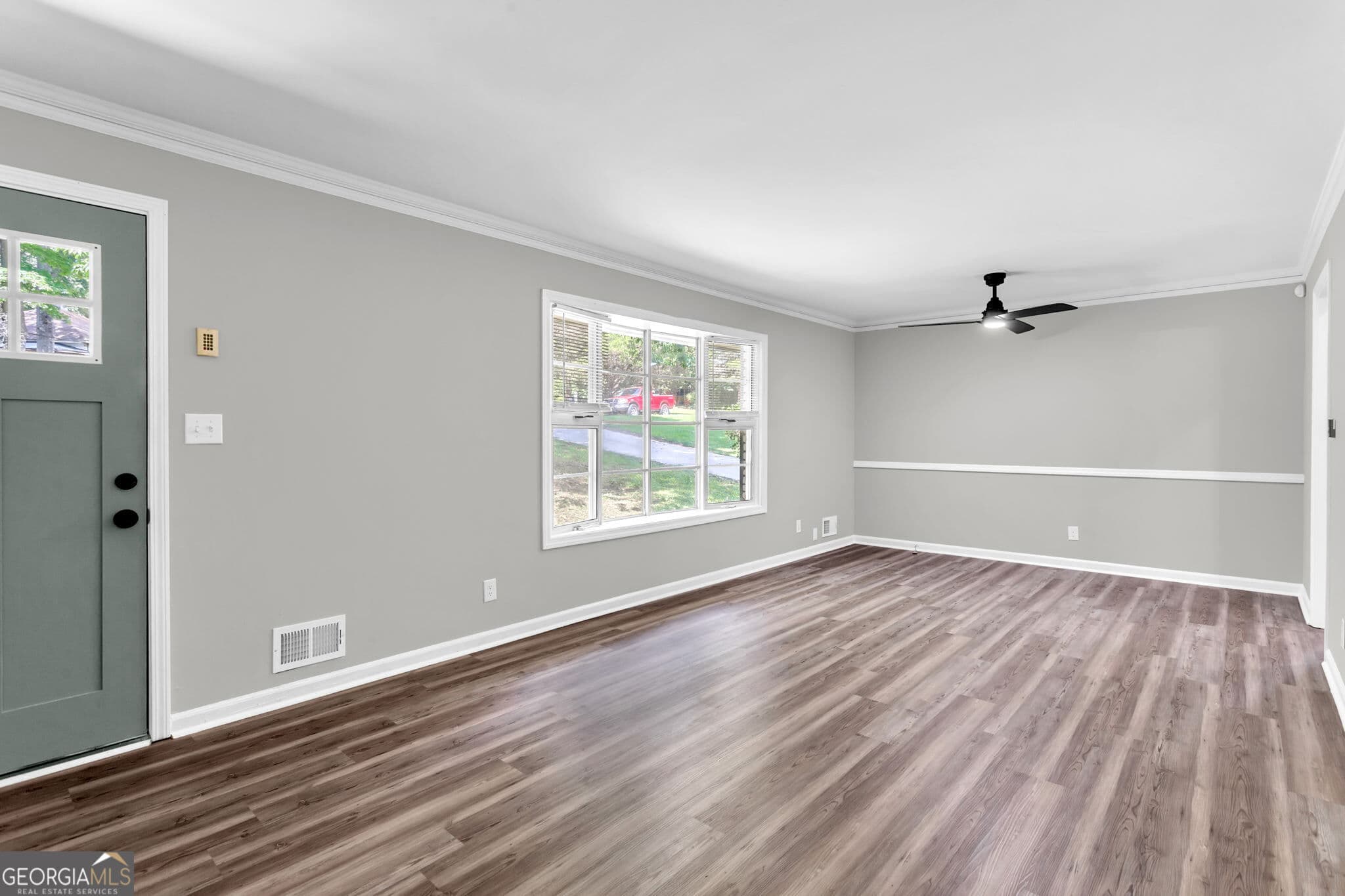3 bedroom, 2 bathroom, 1,276 sq ft single family residence for sale at 4139 Janice Drive, College Park, GA 30337 — photo 7