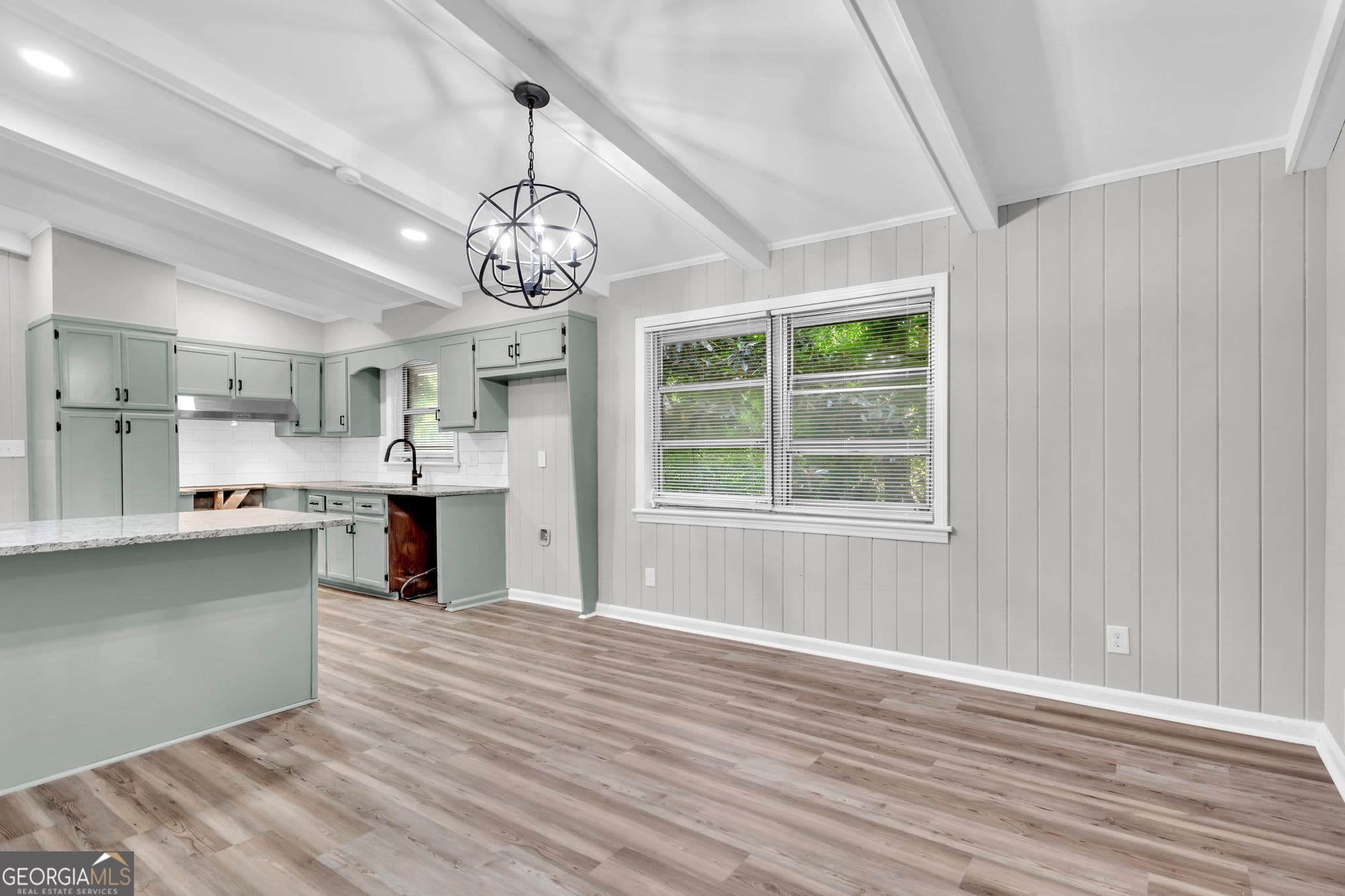 3 bedroom, 2 bathroom, 1,276 sq ft single family residence for sale at 4139 Janice Drive, College Park, GA 30337 — photo 3