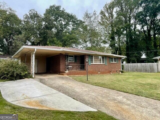 2 bedroom, 1 bathroom, 1,052 sq ft single family residence for sale at 365 North Avenue, Hapeville, GA 30354 — photo 2