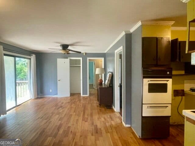 2 bedroom, 1 bathroom, 1,052 sq ft single family residence for sale at 365 North Avenue, Hapeville, GA 30354 — photo 4
