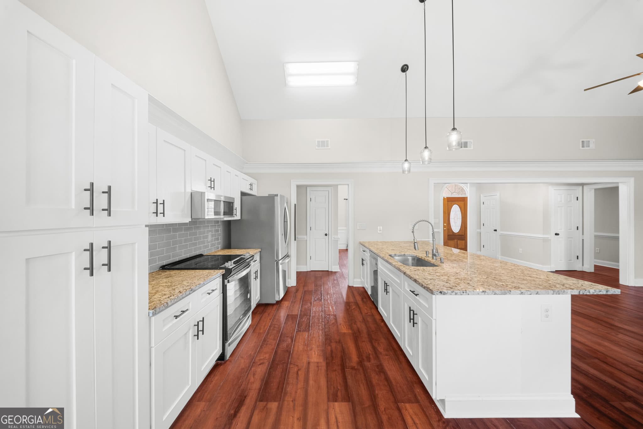 5 bedroom, 3.5 bathroom, 2,539 sq ft single family residence for rent at 304 Flat Bush Drive, Guyton, GA 31312 for $3,000 a month — photo 9