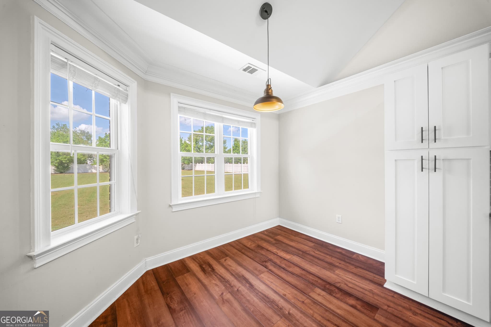 5 bedroom, 3.5 bathroom, 2,539 sq ft single family residence for rent at 304 Flat Bush Drive, Guyton, GA 31312 for $3,000 a month — photo 10