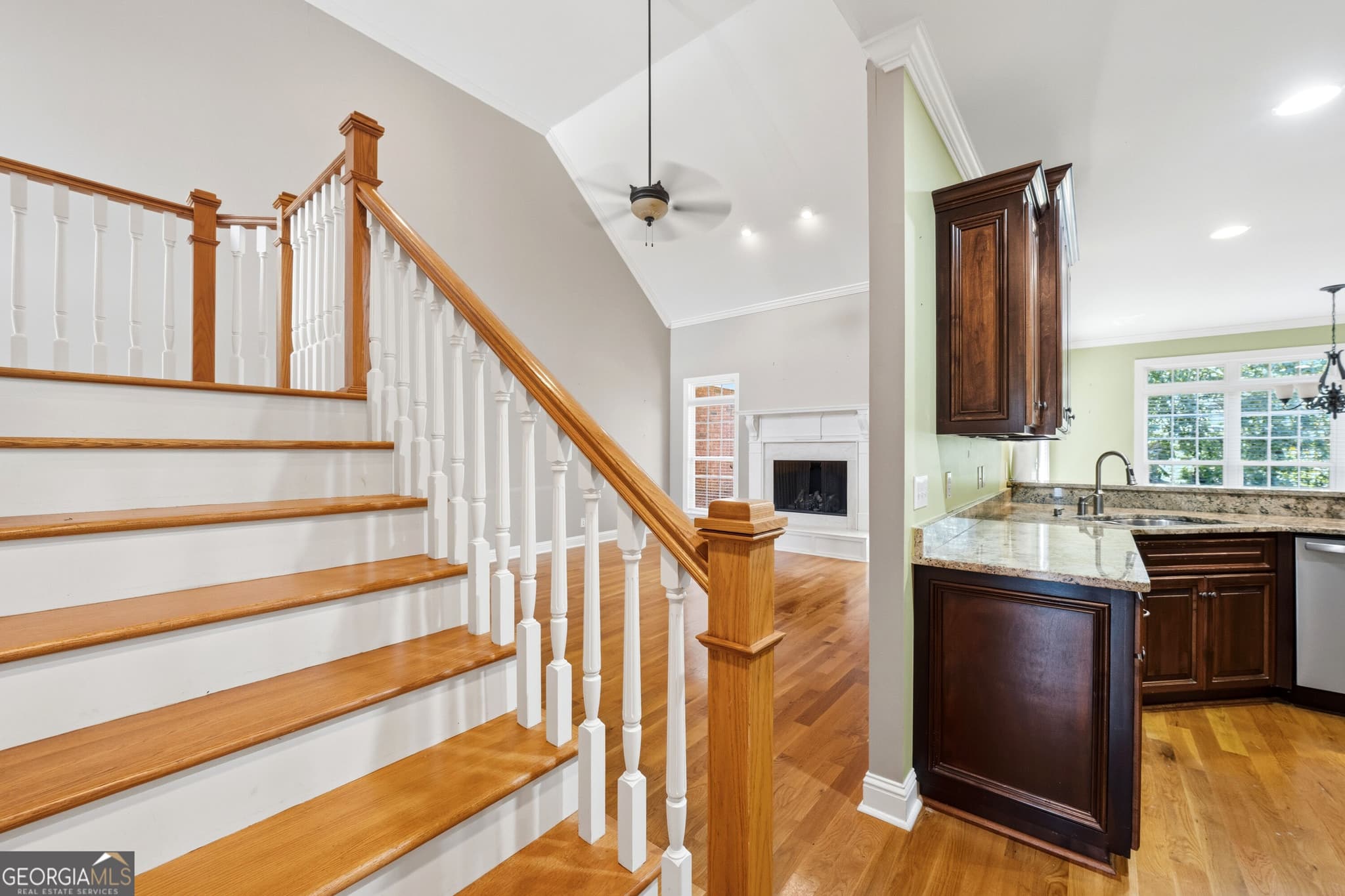 4 bedroom, 2.5 bathroom, 2,820 sq ft single family residence for sale at 214 Oakleaf Drive, Macon, GA 31210 — photo 7