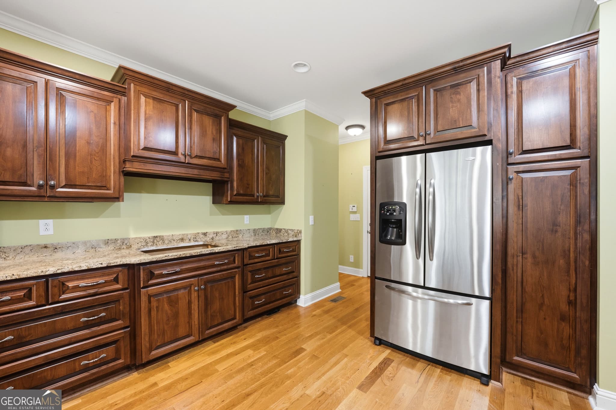 4 bedroom, 2.5 bathroom, 2,820 sq ft single family residence for sale at 214 Oakleaf Drive, Macon, GA 31210 — photo 9