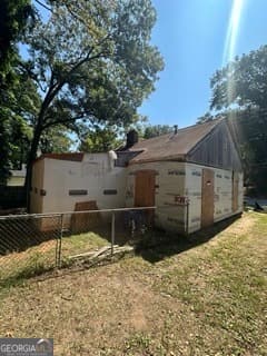3 bedroom, 2 bathroom, 968 sq ft single family residence for sale at 1285 Campbellton Road, Atlanta, GA 30310 — photo 4