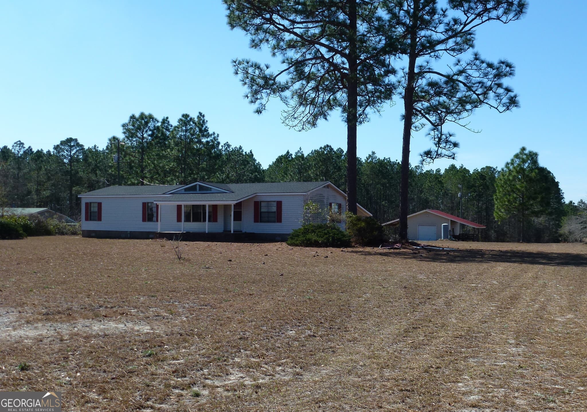 3 bedroom, 2 bathroom, 1,536 sq ft single family residence sold at 2283 Wilton Threatt Road, Claxton, GA 30417