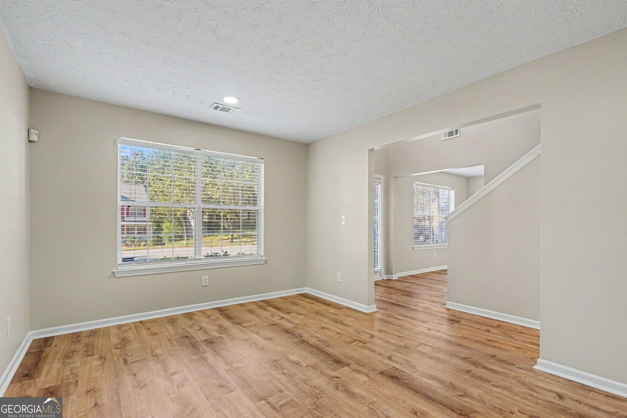 5 bedroom, 3.5 bathroom, 4,065 sq ft single family residence for rent at 3015 Gallery Walk, Snellville, GA 30039 for $3,495 a month — photo 8