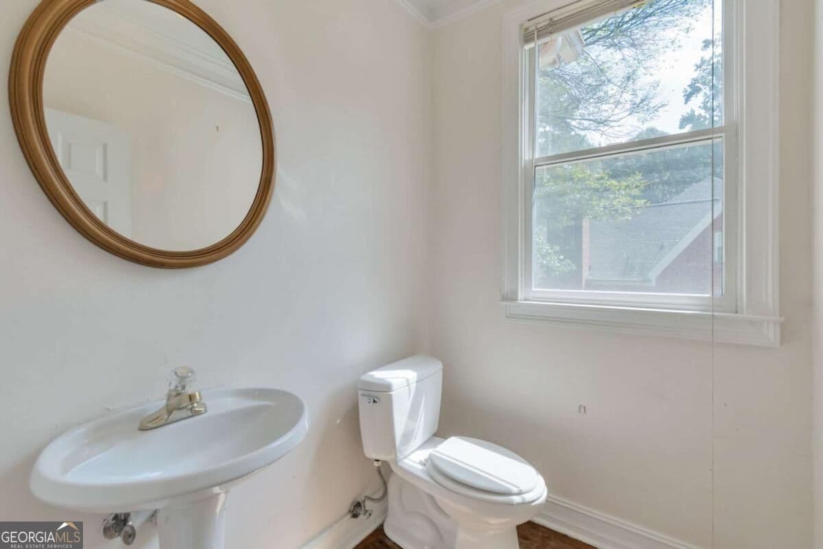 5 bedroom, 4.5 bathroom, 4,514 sq ft single family residence for sale at 5892 Millstone Lane, Stone Mountain, GA 30087 — photo 5
