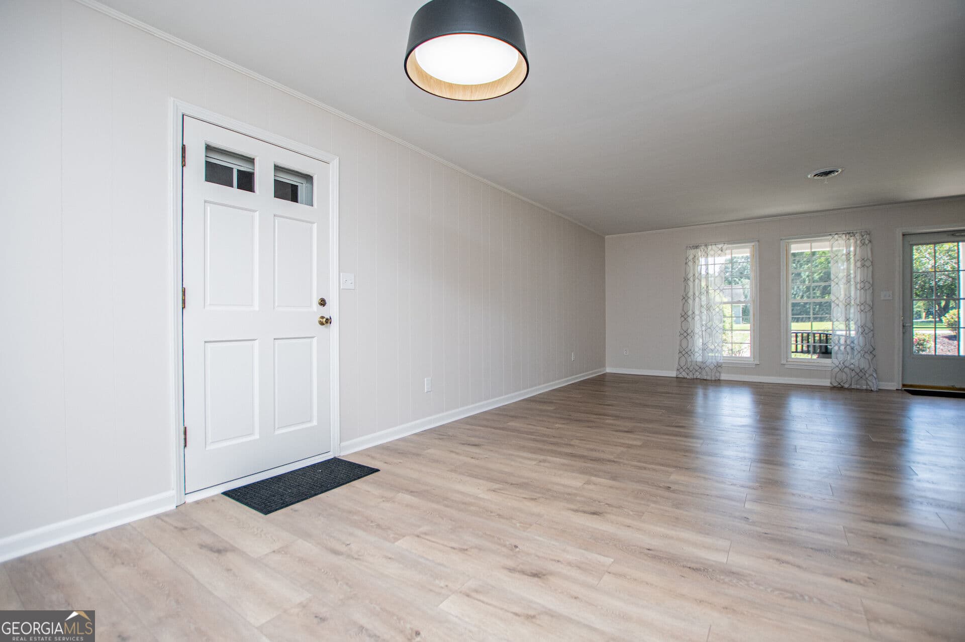 3 bedroom, 1.5 bathroom, 1,305 sq ft single family residence for sale at 95 E Barbara Lane, Carrollton, GA 30117 — photo 10