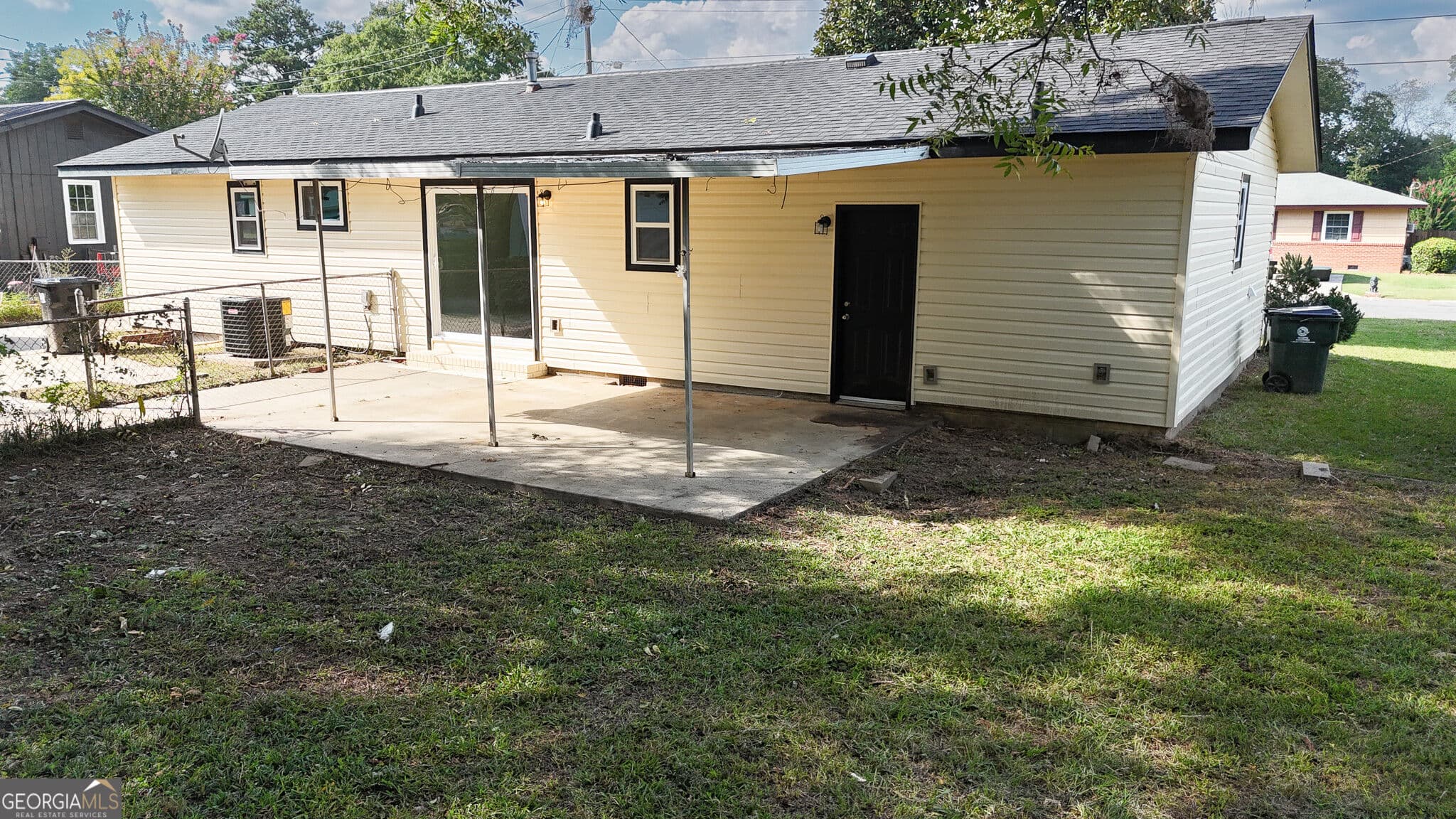 4 bedroom, 2 bathroom, 1,325 sq ft single family residence for sale at 113 LINDA Drive, Warner Robins, GA 31093 — photo 5