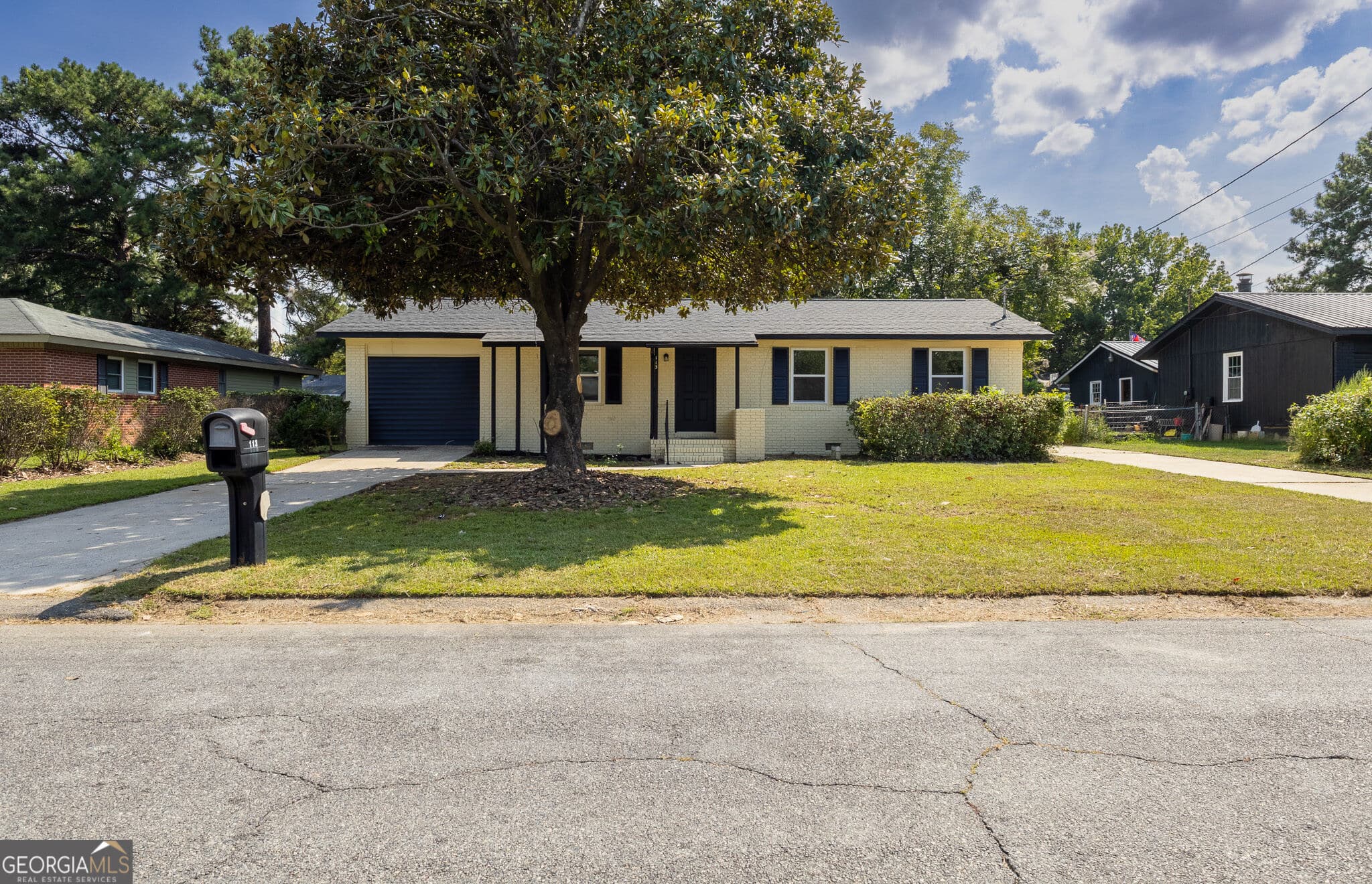 4 bedroom, 2 bathroom, 1,325 sq ft single family residence for sale at 113 LINDA Drive, Warner Robins, GA 31093 — photo 9